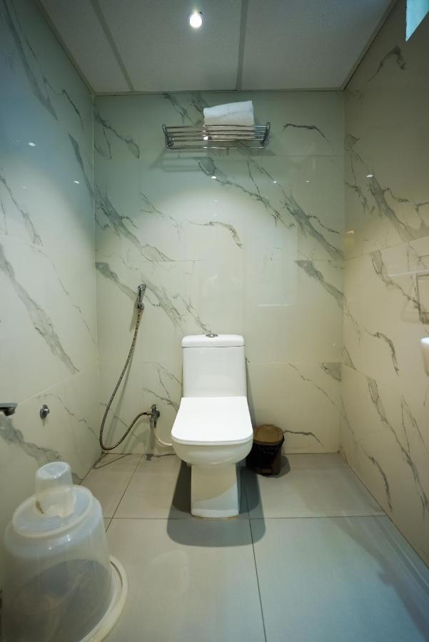 Hotel Sunrise Hospitality Vijayawāda Zewnętrze zdjęcie