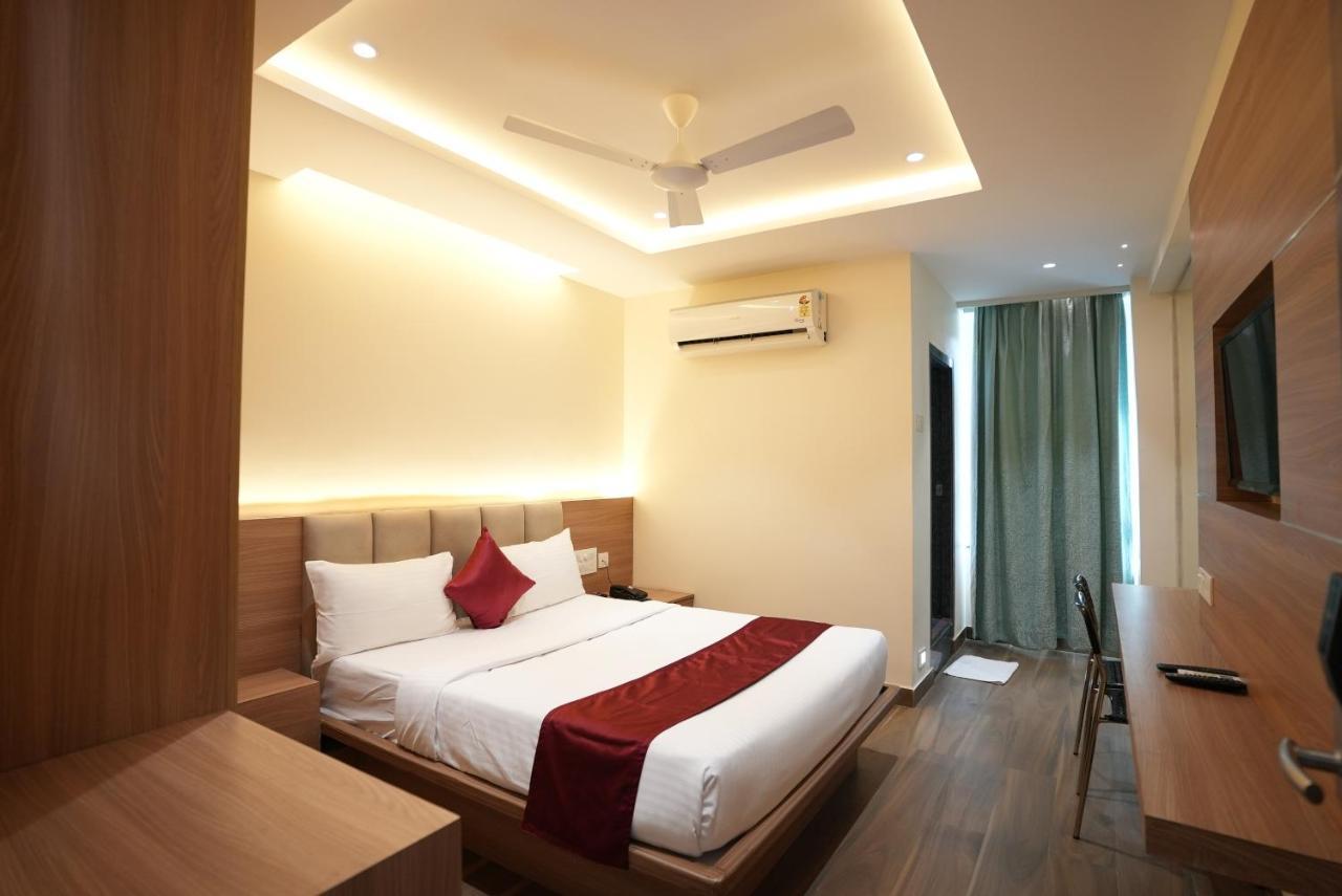Hotel Sunrise Hospitality Vijayawāda Zewnętrze zdjęcie